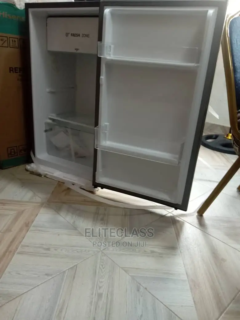 Hisense 093dr Fridge 90L
