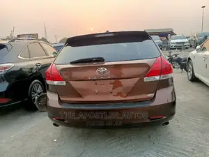 Toyota Venza V6 AWD 2011 Brown