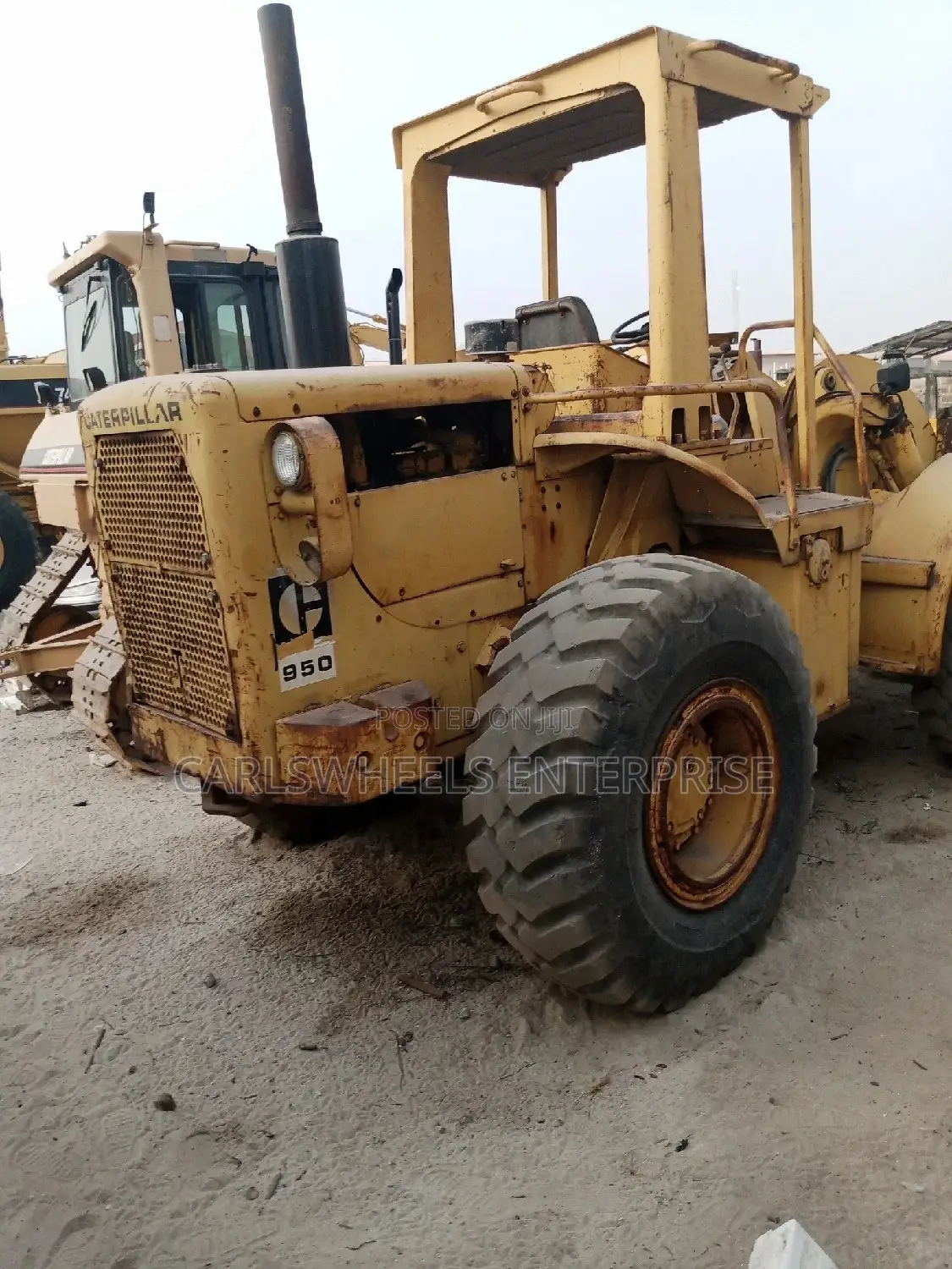 Foreign Used Caterpillar Wheel Loader 950C.