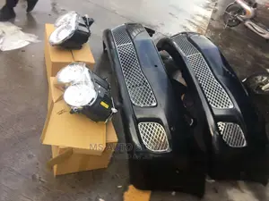 Bentley Headlights and Front Bumper