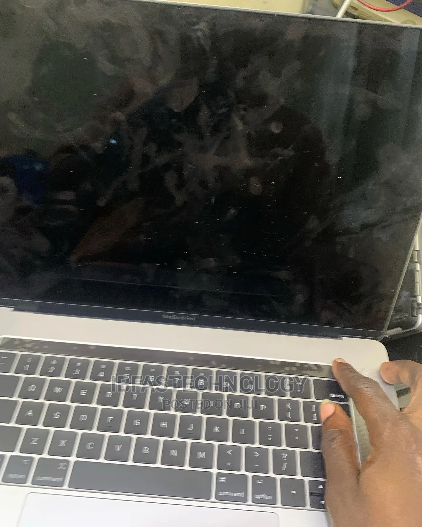 Macbook Repair