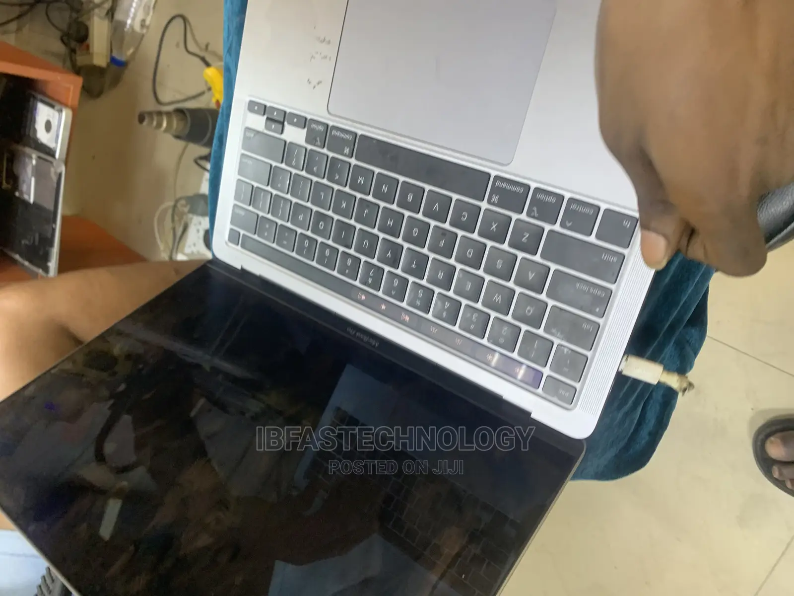 Macbook Repair