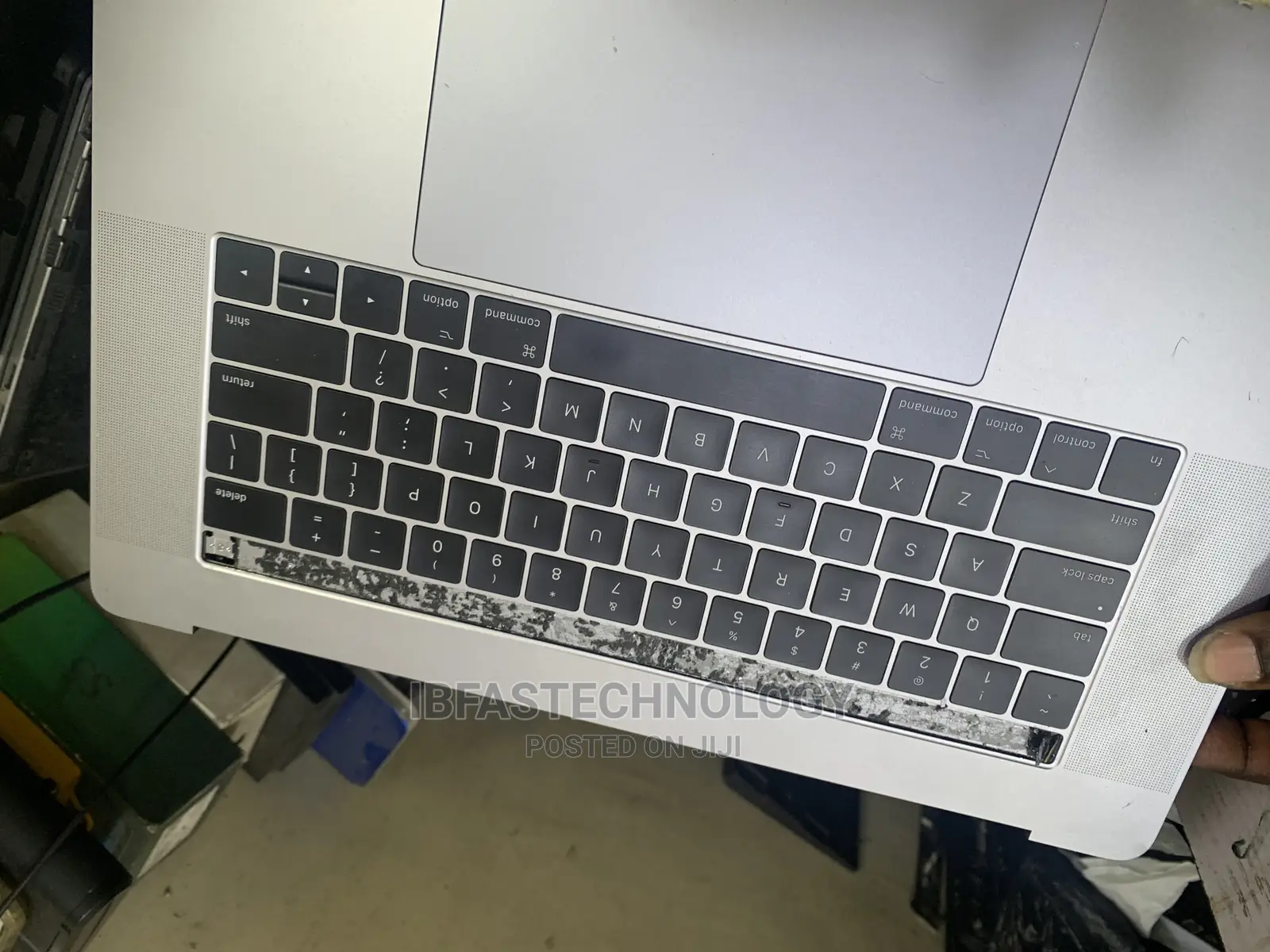 Macbook Repair
