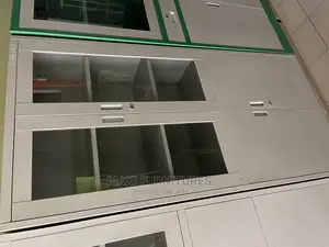 Set of Drawers
