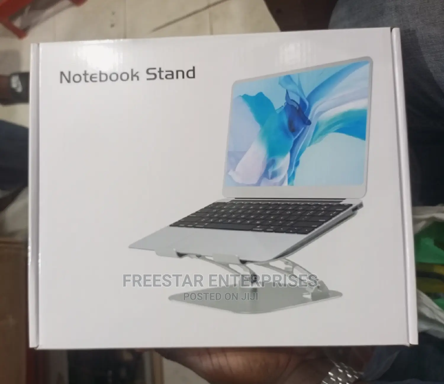 LAPTOP STAND. Adjustable Laptop Stand.