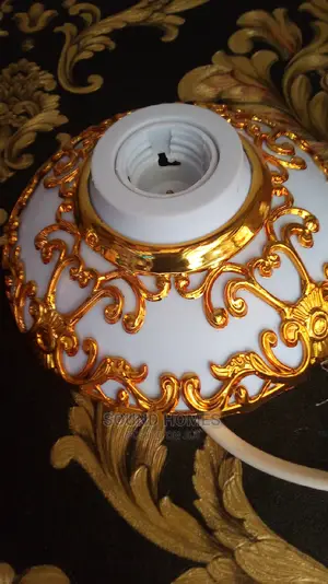 Fancy Lampholder