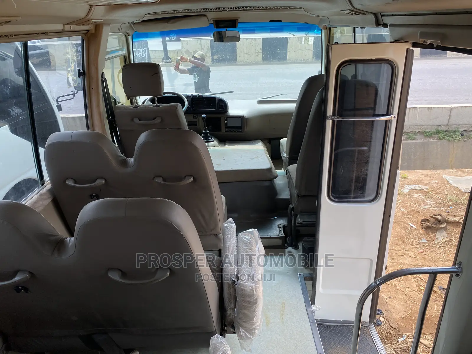 Toyota Coaster 2017 White