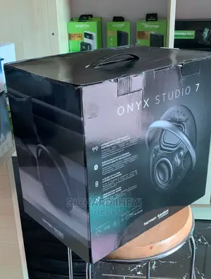 Onyx Studio 7 Bluetooth Sound System