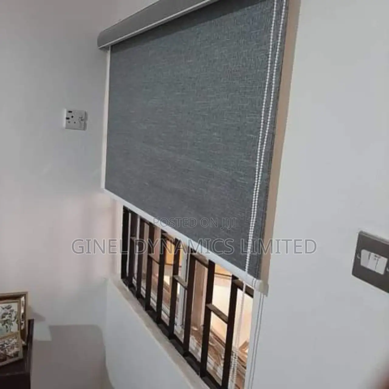 Window Blind (Black Out) Delivery Is Free