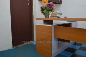 Modern Excutive Office Table.