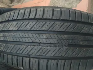 265/65r17 Michelin Tire