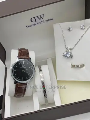 Daniel Wellington Leather