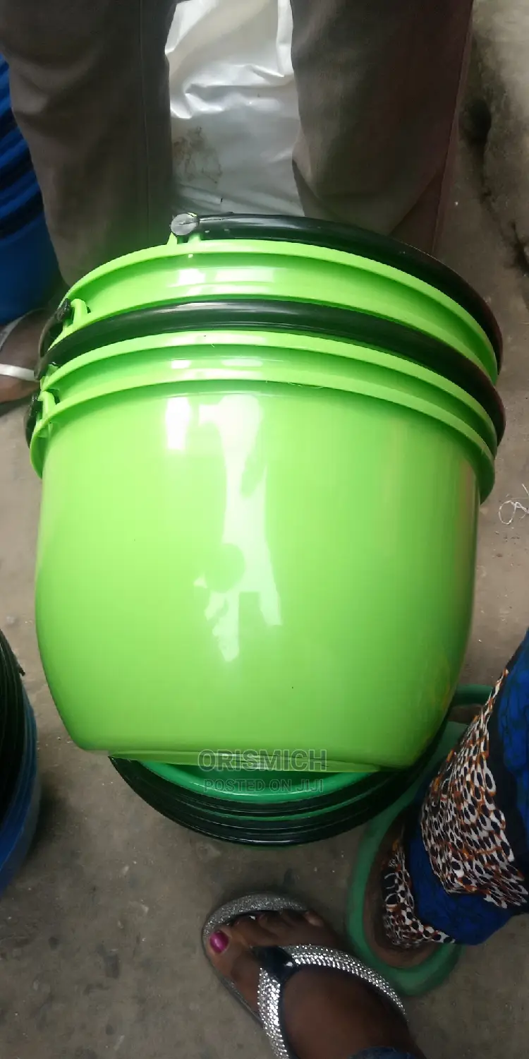 Plastic Buckets (12pcs)