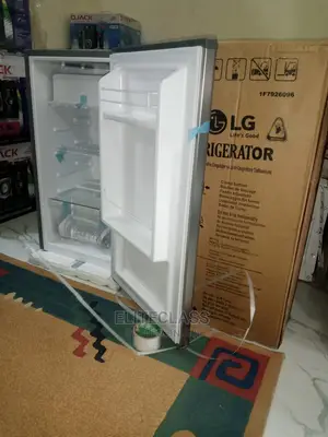 LG Refrigerator Brand New Gc-131
