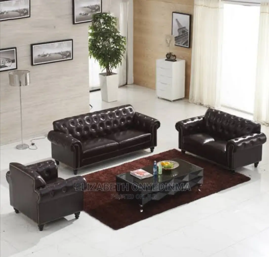 Quality Living Room Leather Sofa Chair.