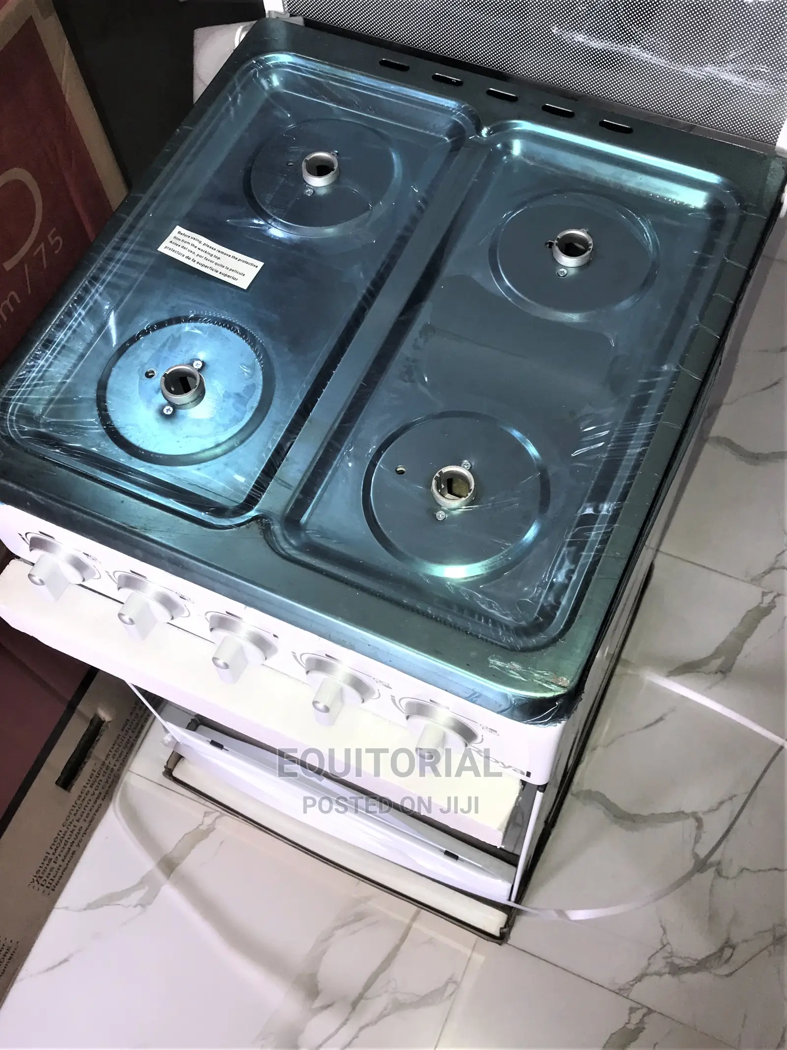 Royal Cooker Gas 4 Burner