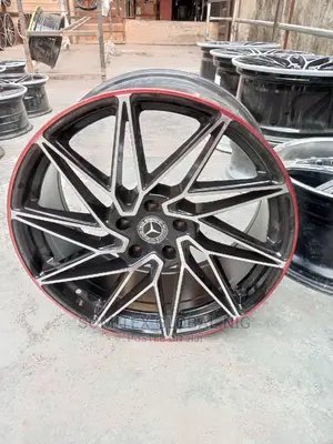 Mercedes Rim 20inch