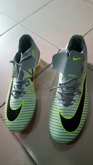 Mercurial Nike Soccer Boot