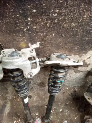 Front Shock Hyundai Genesis 2010