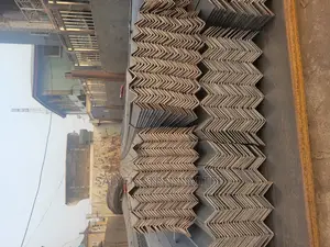 Equal Angle Iron of Different Sizes and Thickness