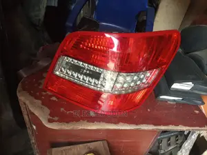 ,GLK 2010 Back Light Benz