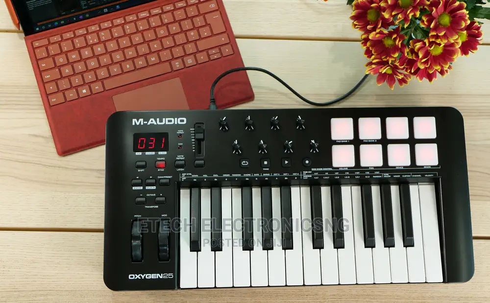 M Audio Studio Keyboard Oxygen 25