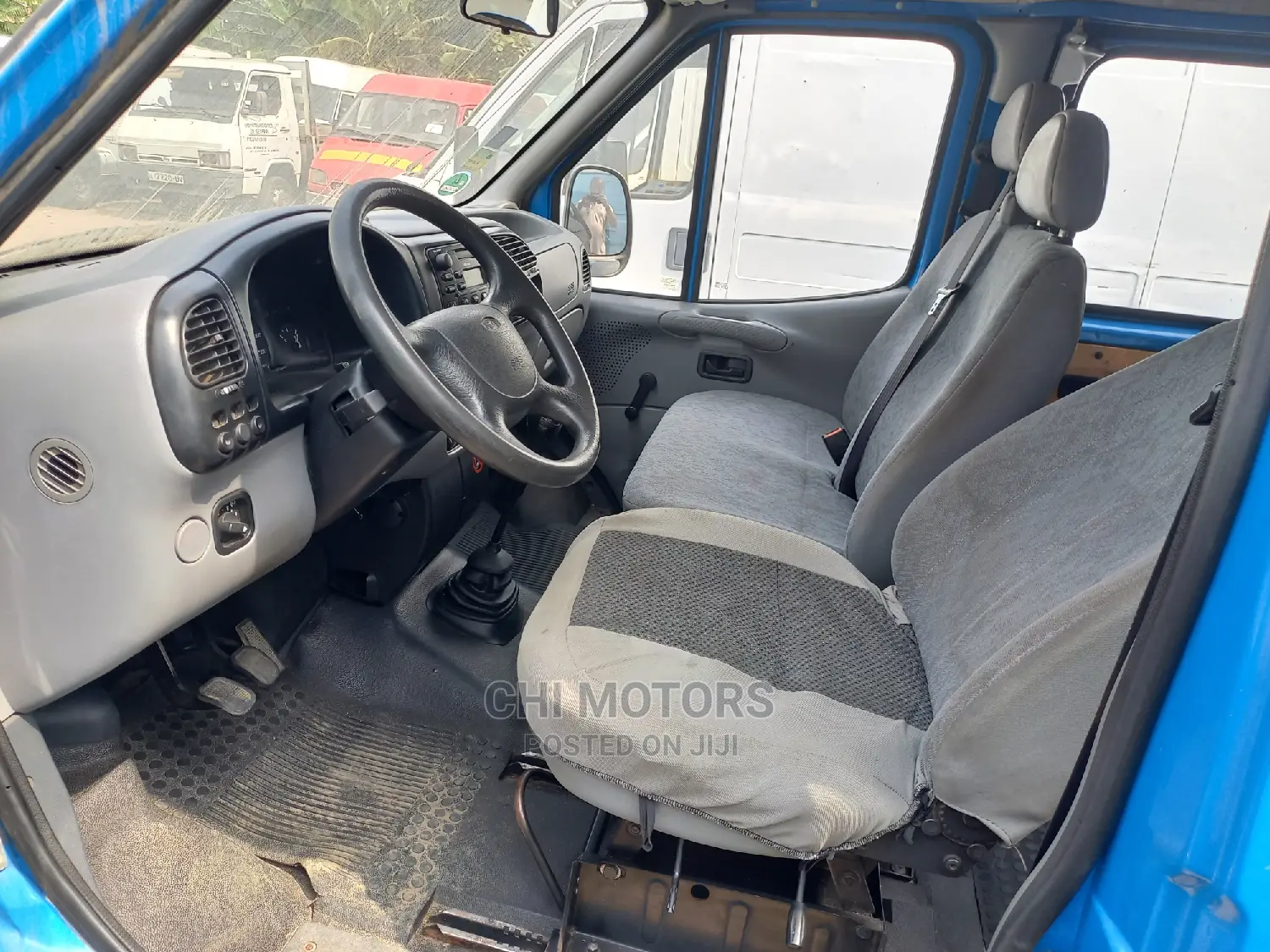 Ford Transit 2004 Blue
