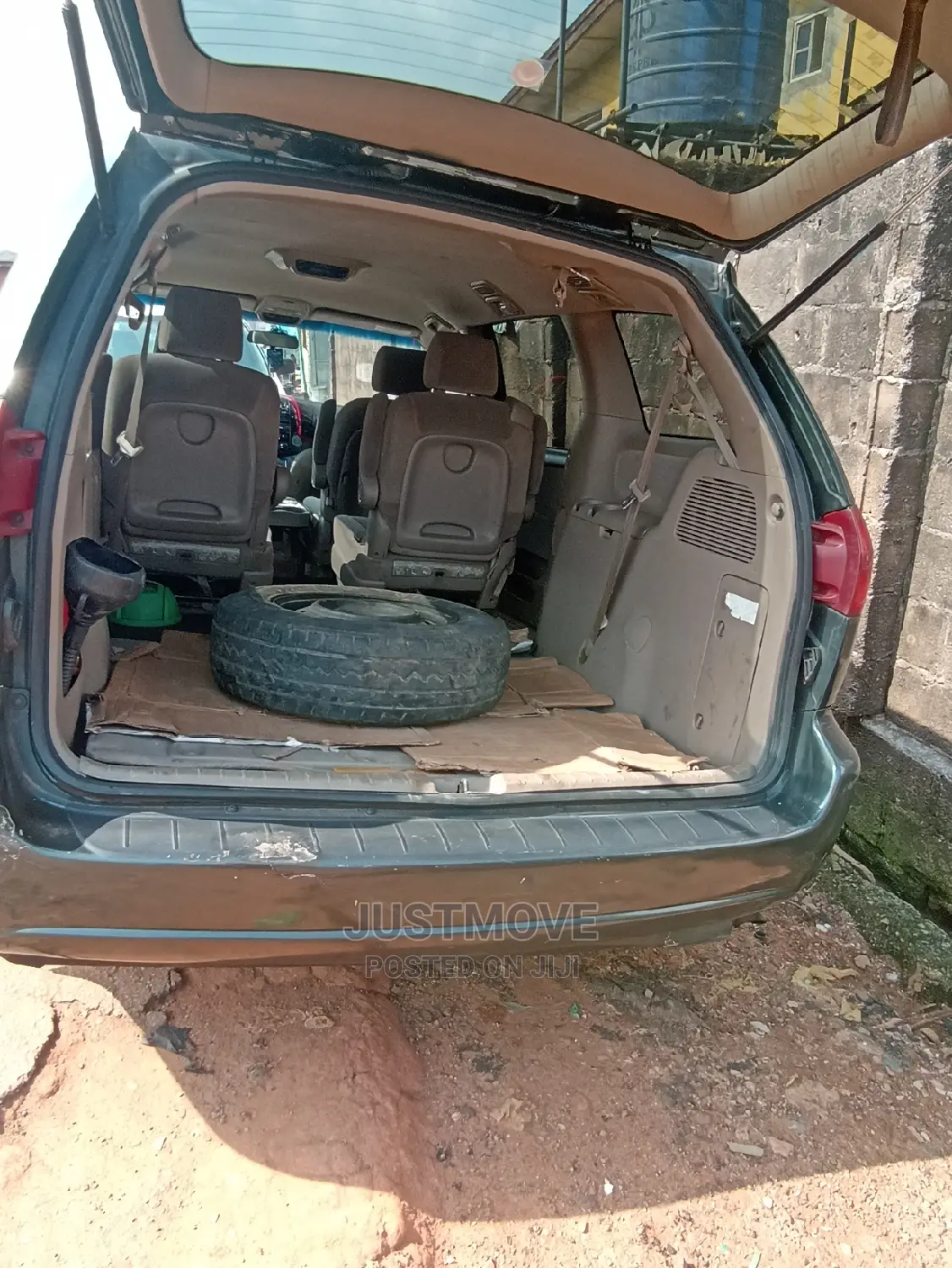Toyota Sienna Van for Hire