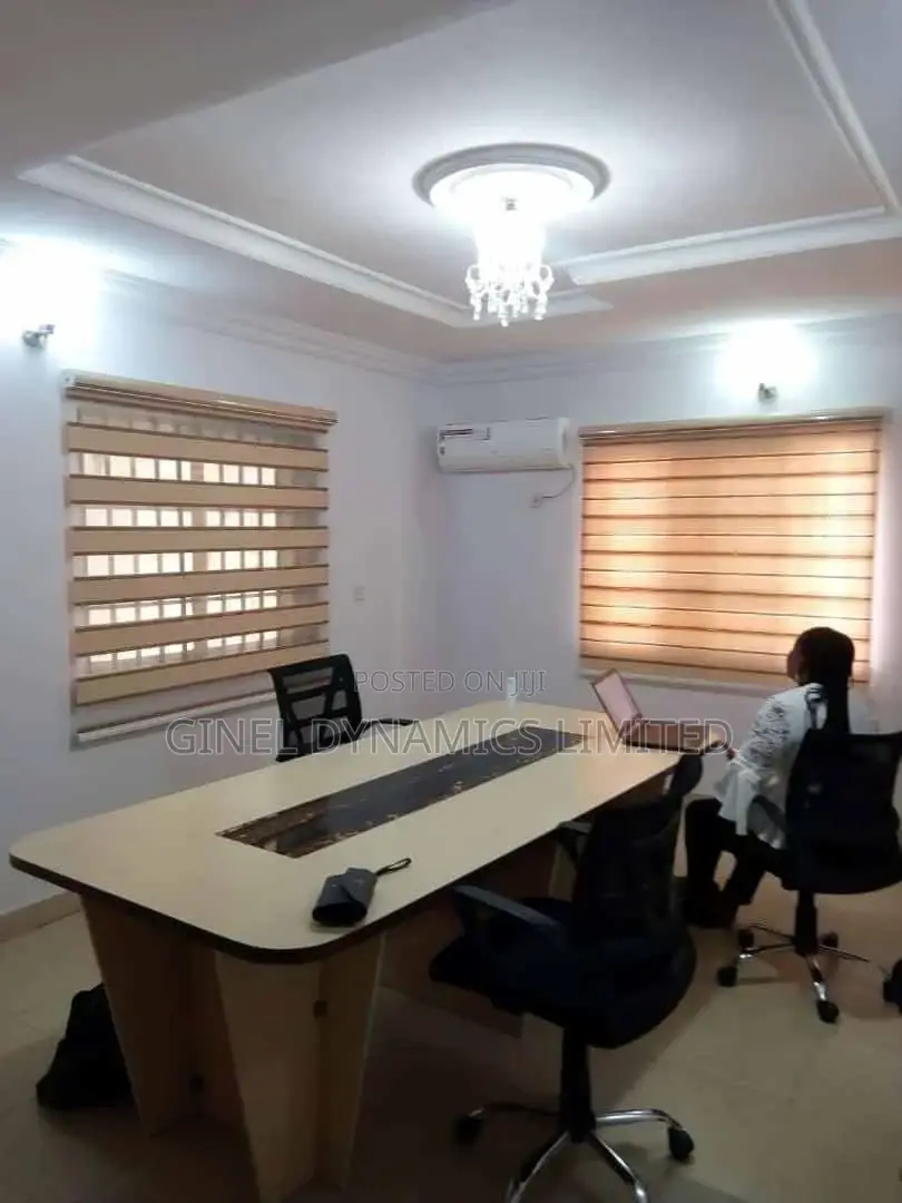 Window Blinds (Free Delivery)