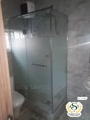 Shower Cubicle Chrome