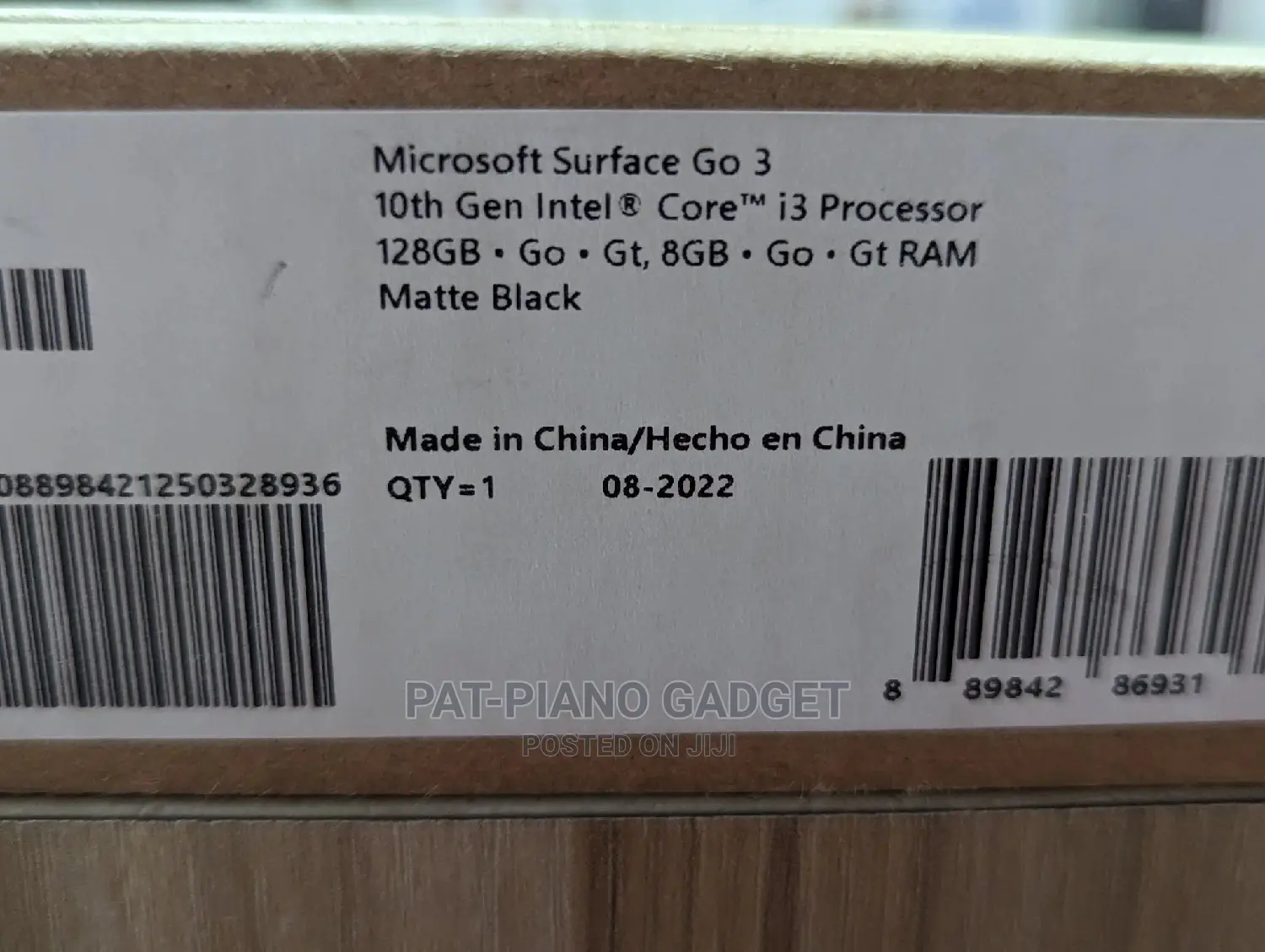 New Laptop Microsoft Surface Go 3 8GB Intel Core i3 SSD 128GB