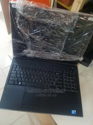 Laptop Dell Precision 15 5520 8GB Intel Core I5 HDD 500GB