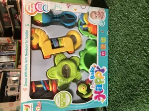 6 Pieces Rattle Gift Set