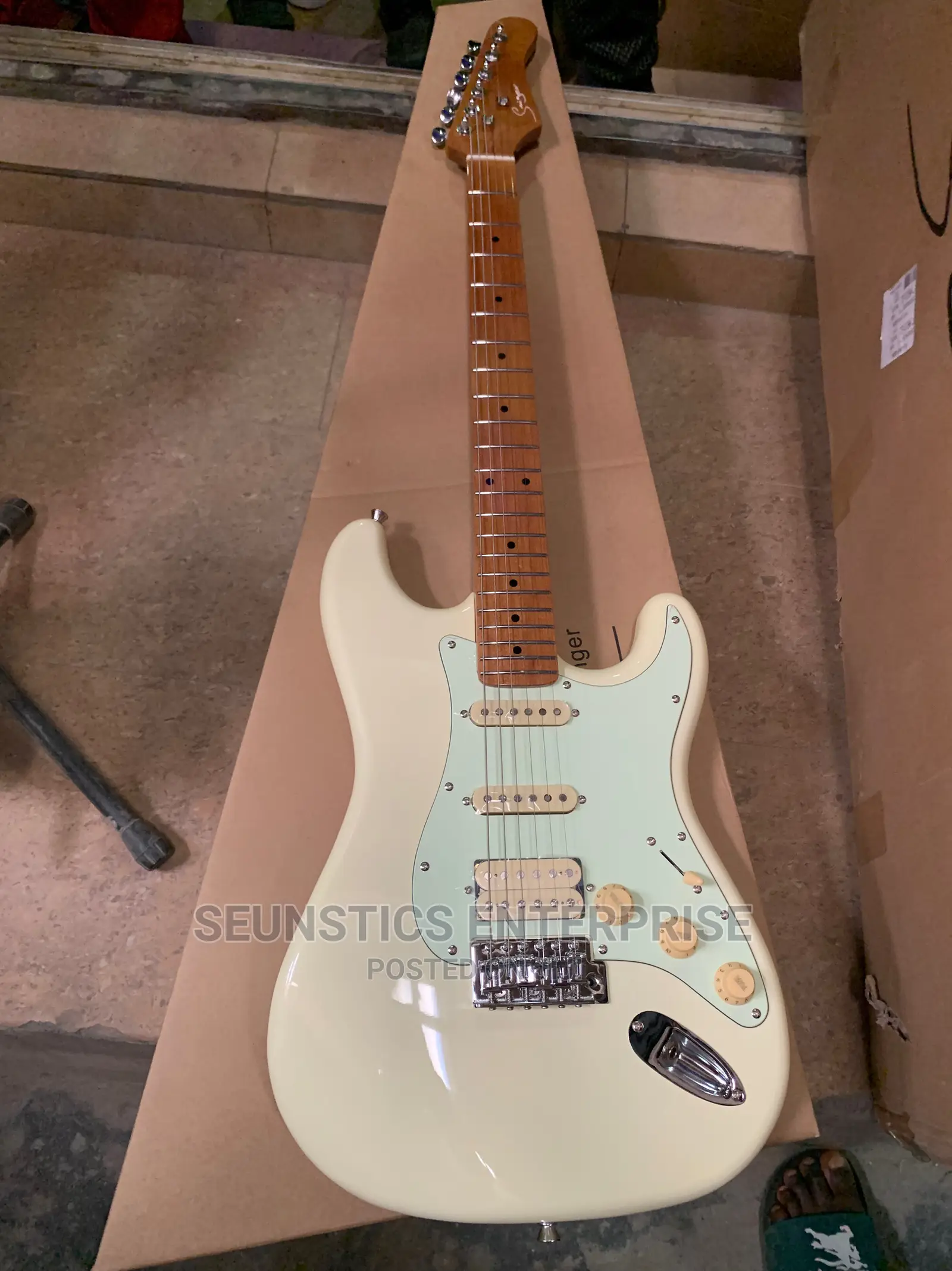 Quality Smiger Stratocaster Lead Guitar