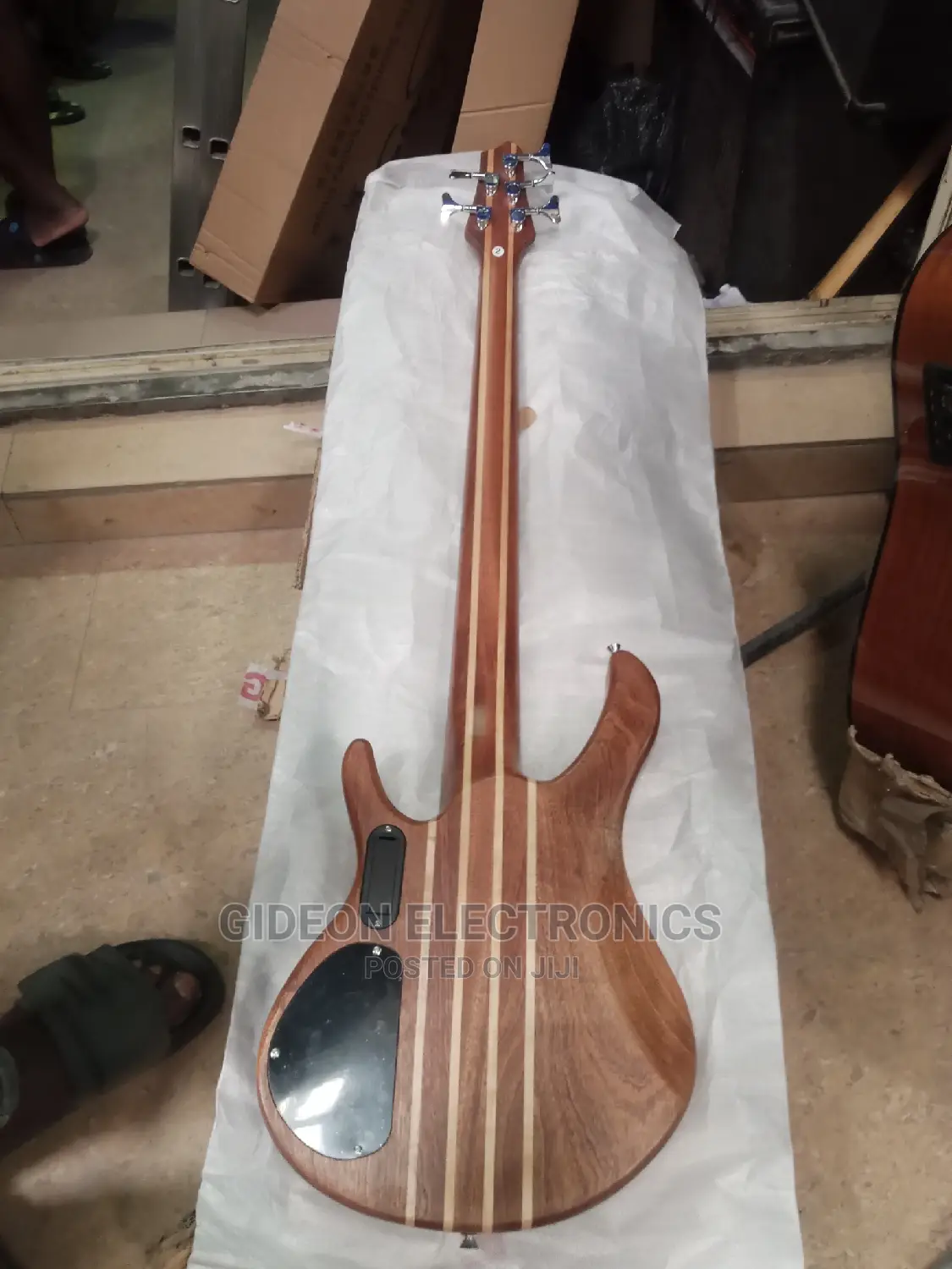Smiger Active 5strings Bass Guitar