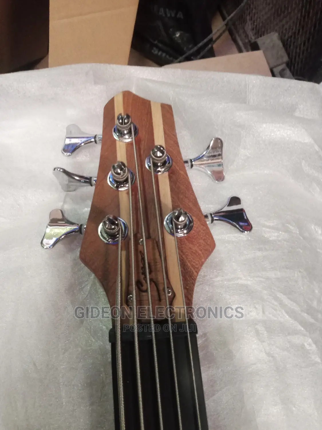 Smiger Active 5strings Bass Guitar