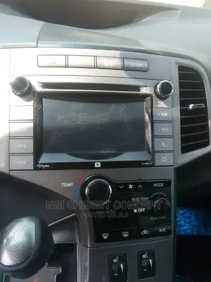 Toyota Venza Full Option Screen for 2010 - 2014 Foreign Used