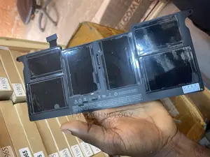 Macbook Air 11inch Battery