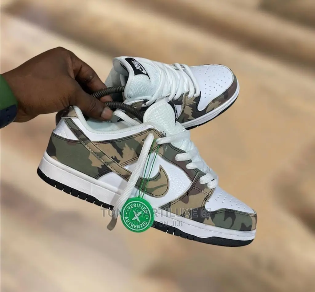 *Nike Dunk Sb Low Camo Legion Green