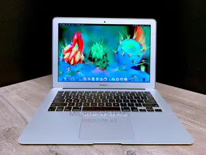 Laptop Apple MacBook Air 256GB Intel Core I7 HDD+SSD 256GB