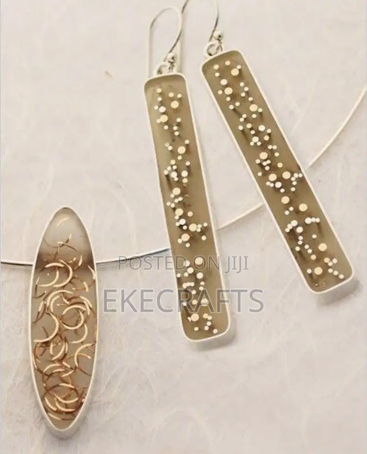 Epoxy Resins Jewelry Training