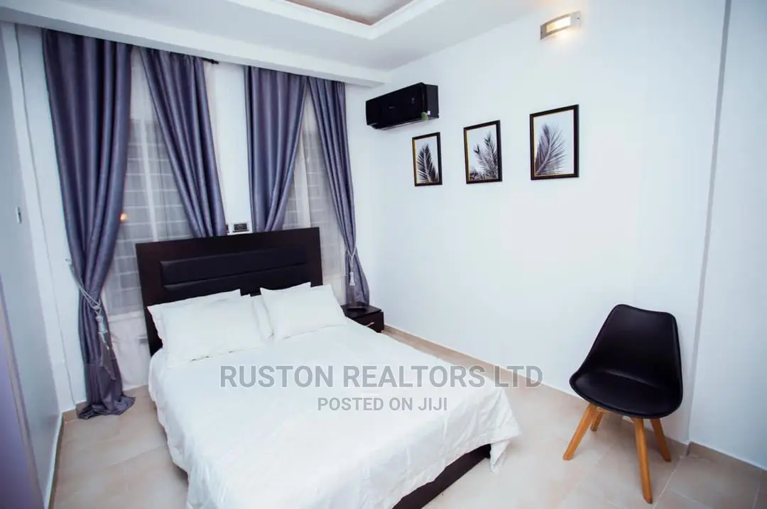 Furnished 3bdrm Duplex in Oluyole Estate for Sale