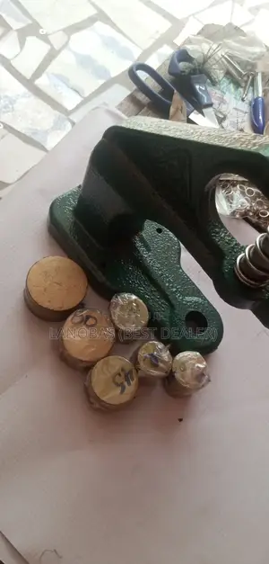 Gromet Coverbutton Moulds and Machine
