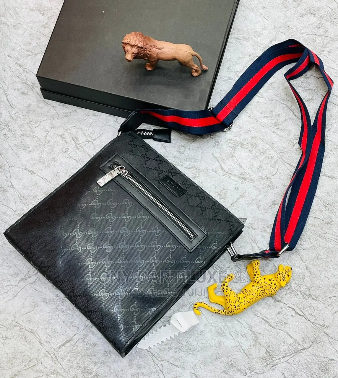 Gucci Cross Bag (Multi Function)