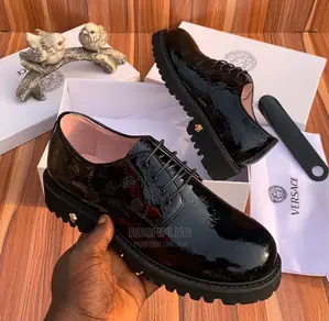 Versace Classic Lúxury Shoe