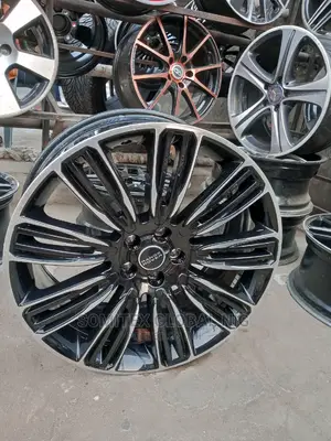 22rim Range Rover.