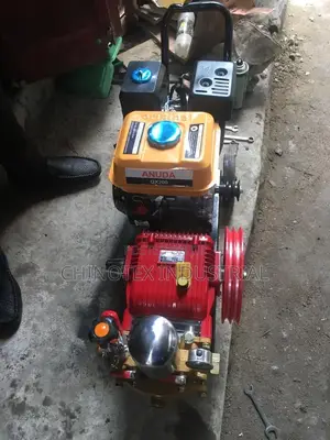 Gasoline Power Spraying Machine