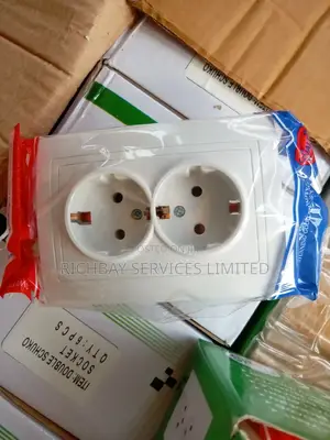 16a 250v EU Standard Wall Socket