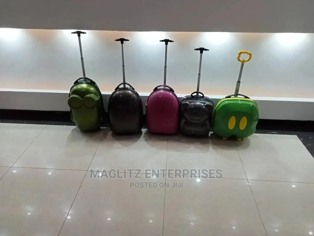 Quality Trolley School Box