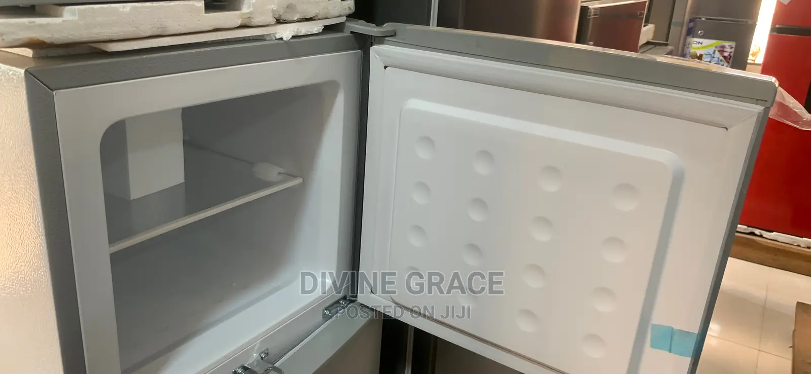 118litrea Skyrun Refrigerator